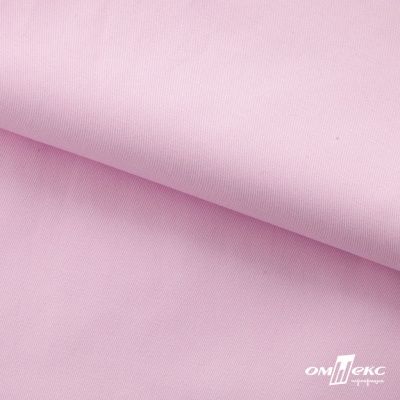 Ткань сорочечная Альто, 115 г/м2, 58% пэ,42% хл, окрашенный, шир.150 см, цв. 2-розовый (арт.101) - купить в Дербенте. Цена 306.69 руб.
