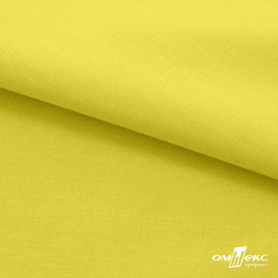 Ткань сорочечная стрейч 14-0852, 115 гр/м2, шир.150см, цвет жёлтый - купить в Дербенте. Цена 282.16 руб.
