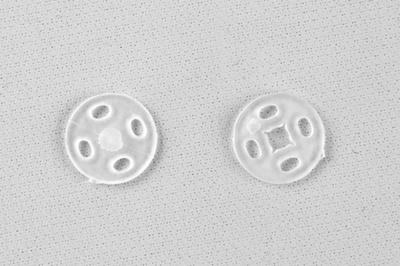 Кнопки пришивные пластиковые 10 мм, блистер 24шт, цв.-прозрачные - купить в Дербенте. Цена: 48.41 руб.